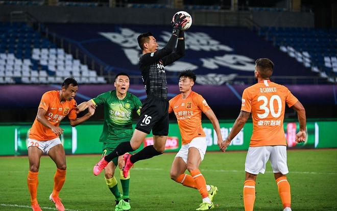 后腰补位稍 后腰补位稍